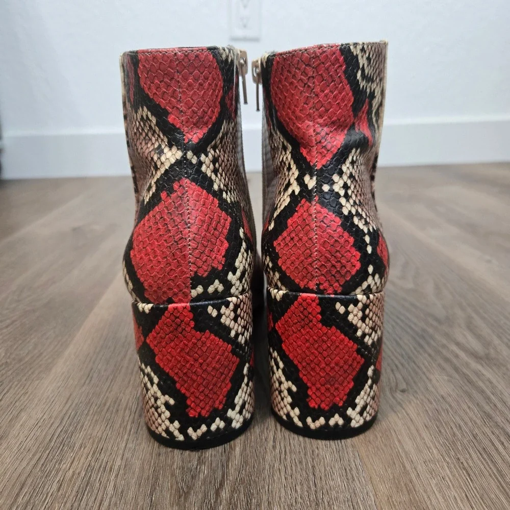 Snakeskin Ankle Boots Red Tan Beige Pattern Block Heel Zip Closure 9.5 Swifty